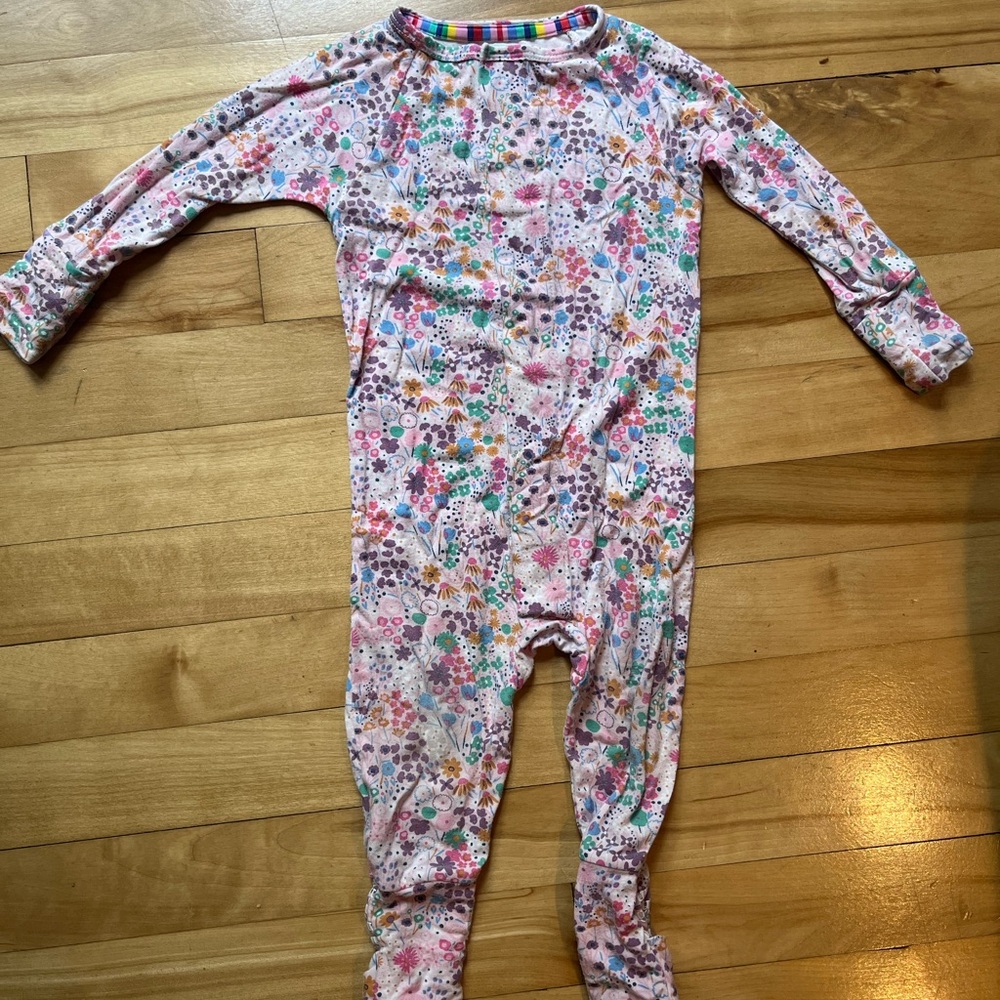 Magnetic me pajama 9-12 months